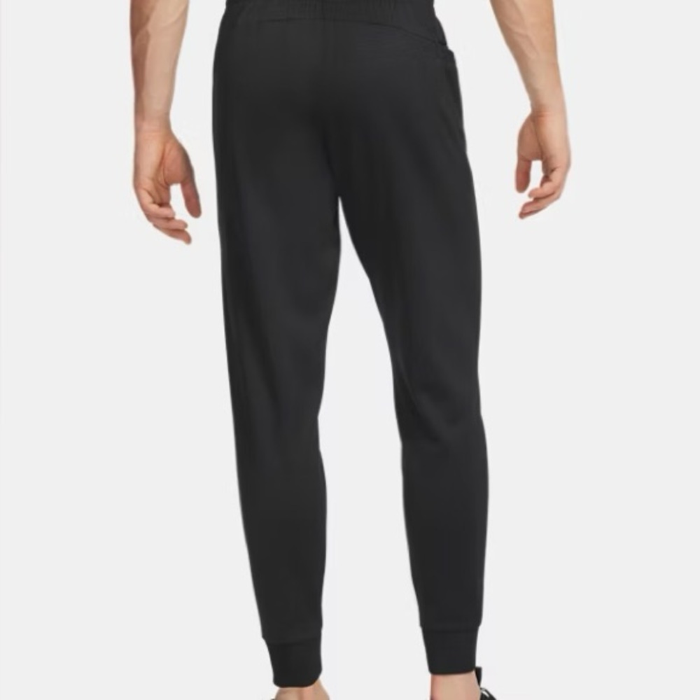 Under Armour *NEW* Black Fleece Joggers